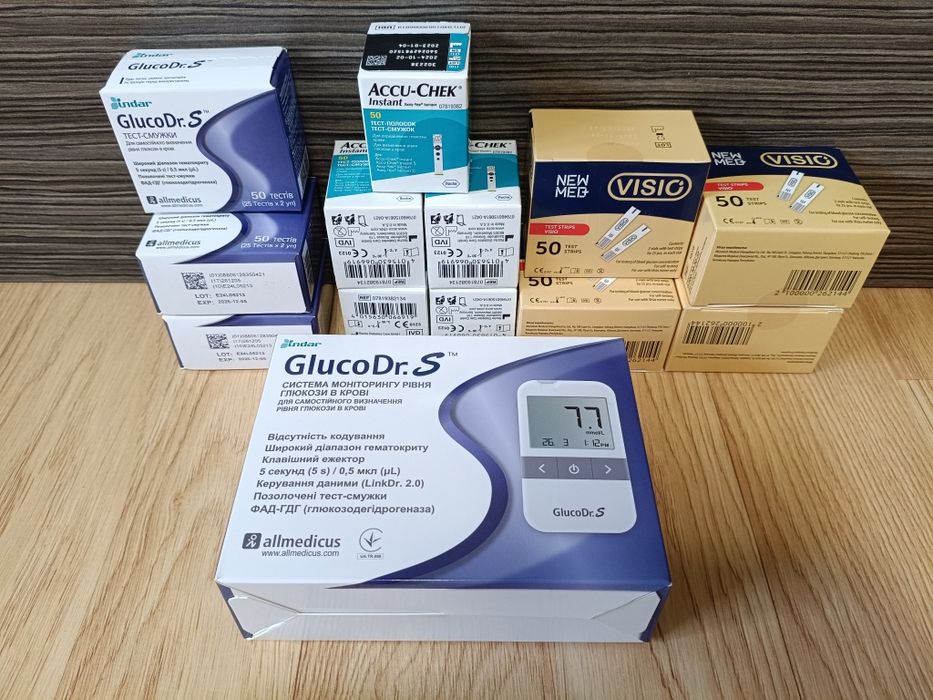 Тест смужки  Accu-chek instant GlucoDr S Visio