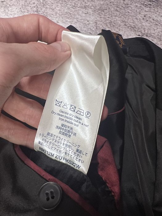 Класичний костюм Louis Vuitton L