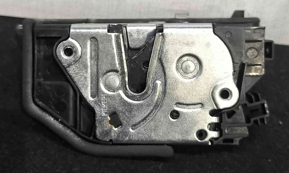 Fechadura / Fecho Porta Esquerdo 7229461 - BMW 3