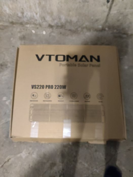 Panel fotowltaiczny 220w 48v kempingowy VTOMAN VS220