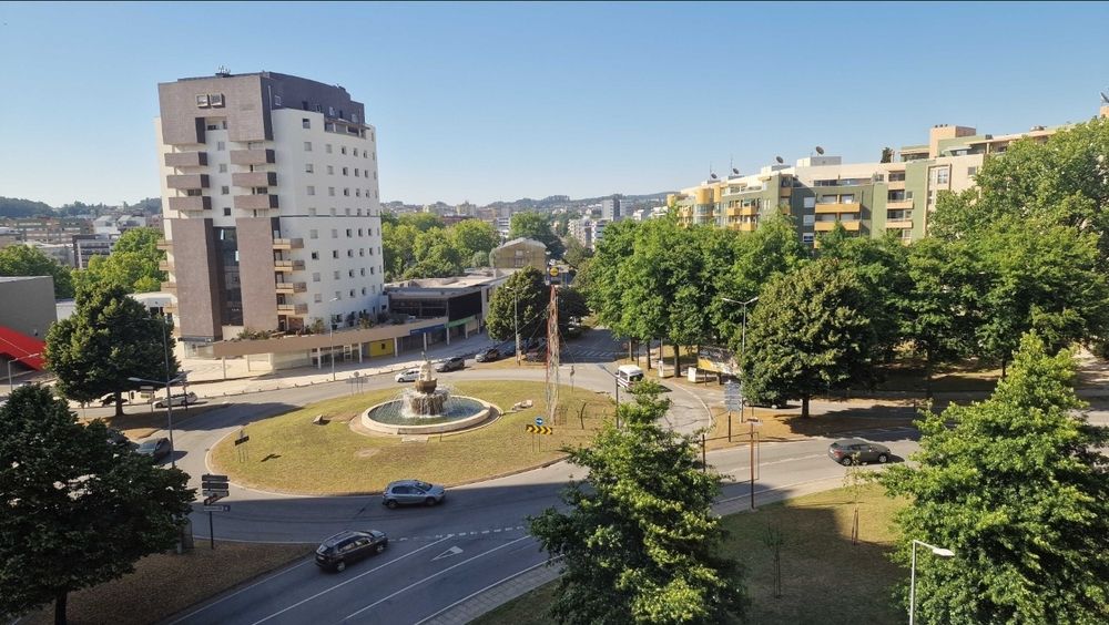 Apartamento T3 - centro de Famalicão