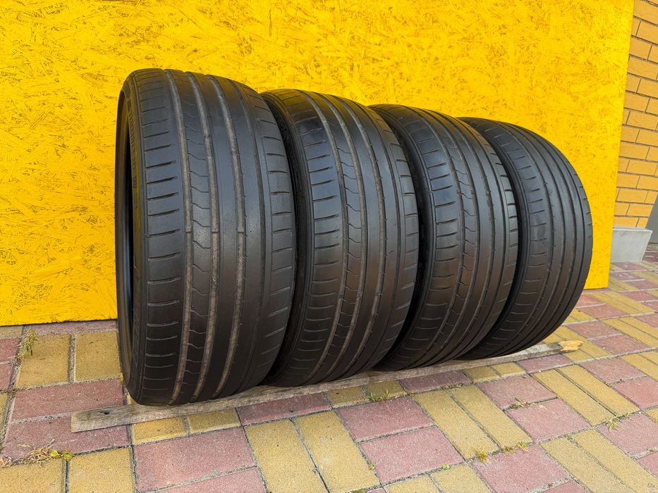 Шини Резина 225.35 R19 Dunlop Літо
