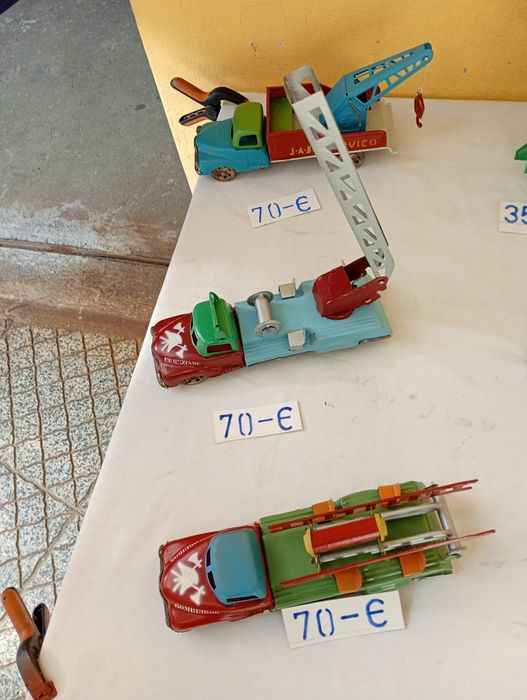 Brinquedos Portugueses em chapa vários fabricantes