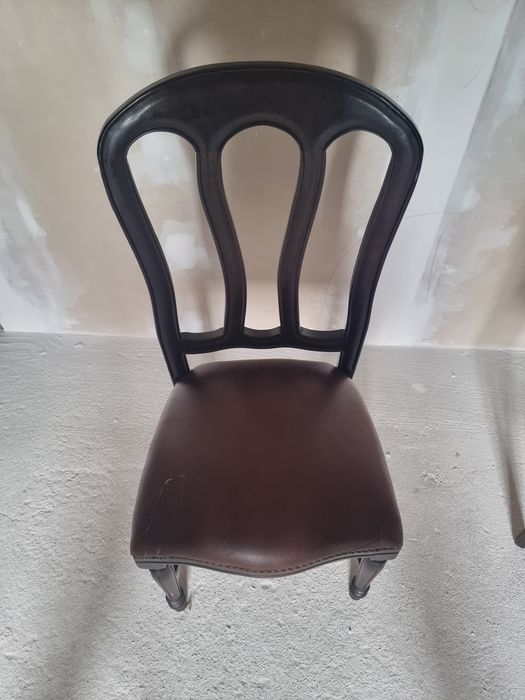 Despachar mesa + 5 cadeiras