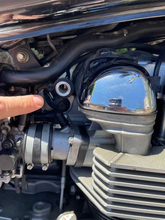 Triumph Bonneville T100 série especial como nova 19 900 km