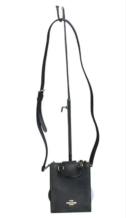 Сумочка под телефон coach mini /оригинал /новая н.кожа