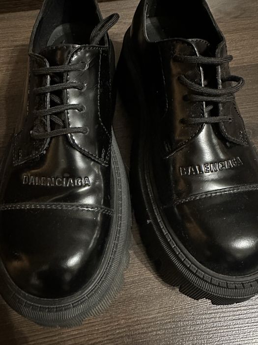 Шкіряні туфлі Balenciaga. Розмір 38,5-39