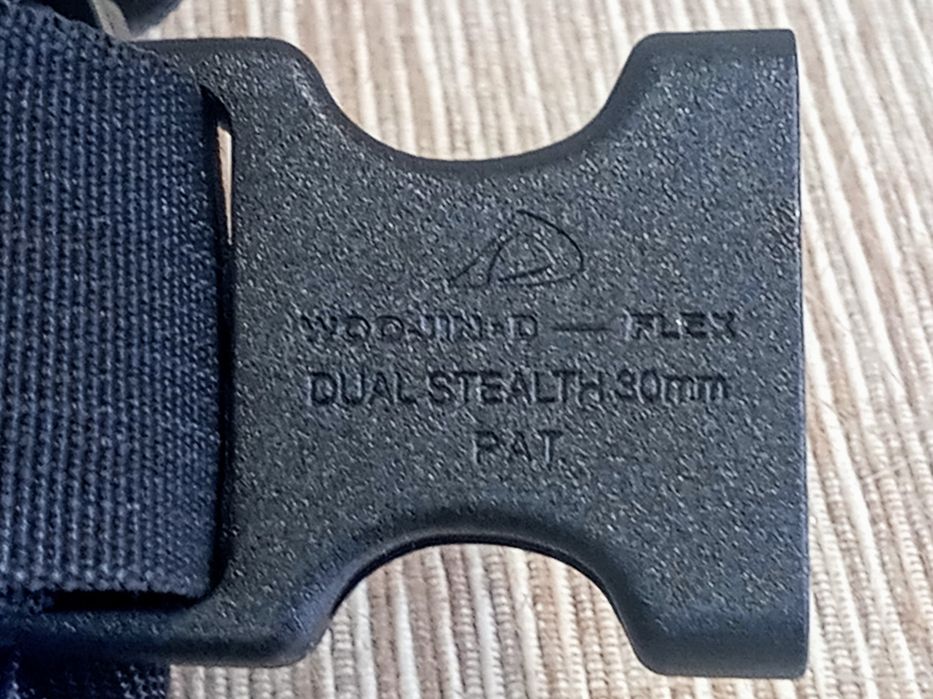 Oryginalna nerka AUDI A4 saszetka na pas z miejscem na butelkę bidon