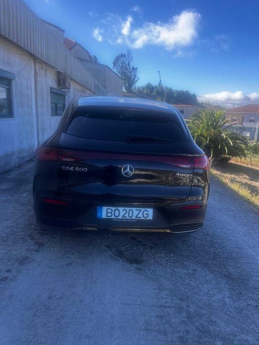 MERCEDES EQE 500 4 MATIC em muito boas condições