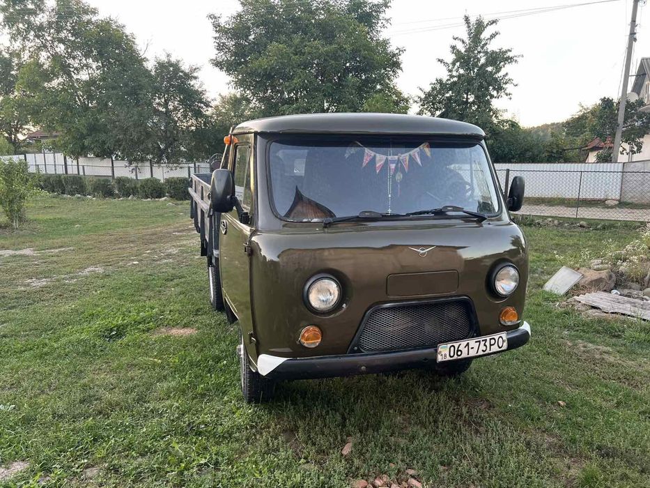 Продам уаз бортовий