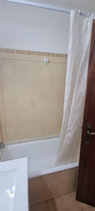 Aluga-se apartamento t1