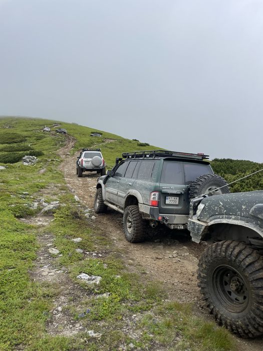 Джипи Off Road. Джипінг Тури. Подорожі на Джипах. Поїздки в гори.