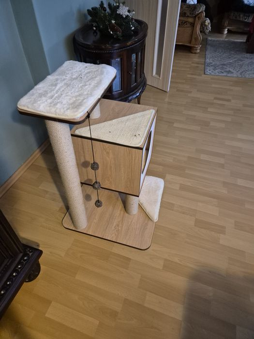 Domek drapak dla kota zoofari
J8738 ZOOFARI DRAPAK DRZEWO DO WSPINACZK
