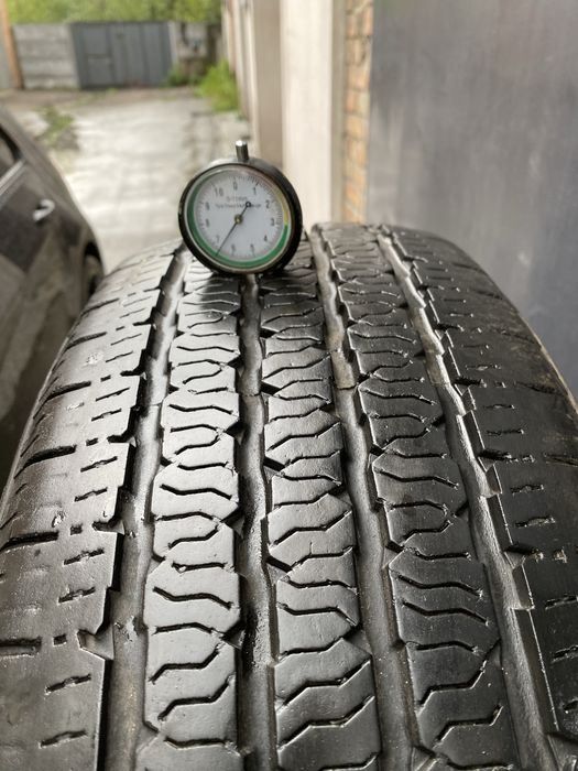 235/60 R17 Kumho комплект шин всесезонных.