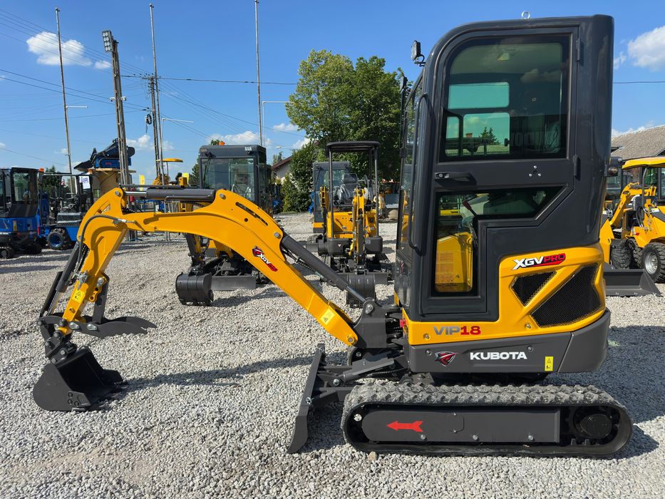 Nowa Minikoparka XGV VIP18 z 2026 Roku Waga 1800KG silnik Kubota 3cylindry rozsuwane podwozie Chińska minikoparka dostępna od ręki !!!