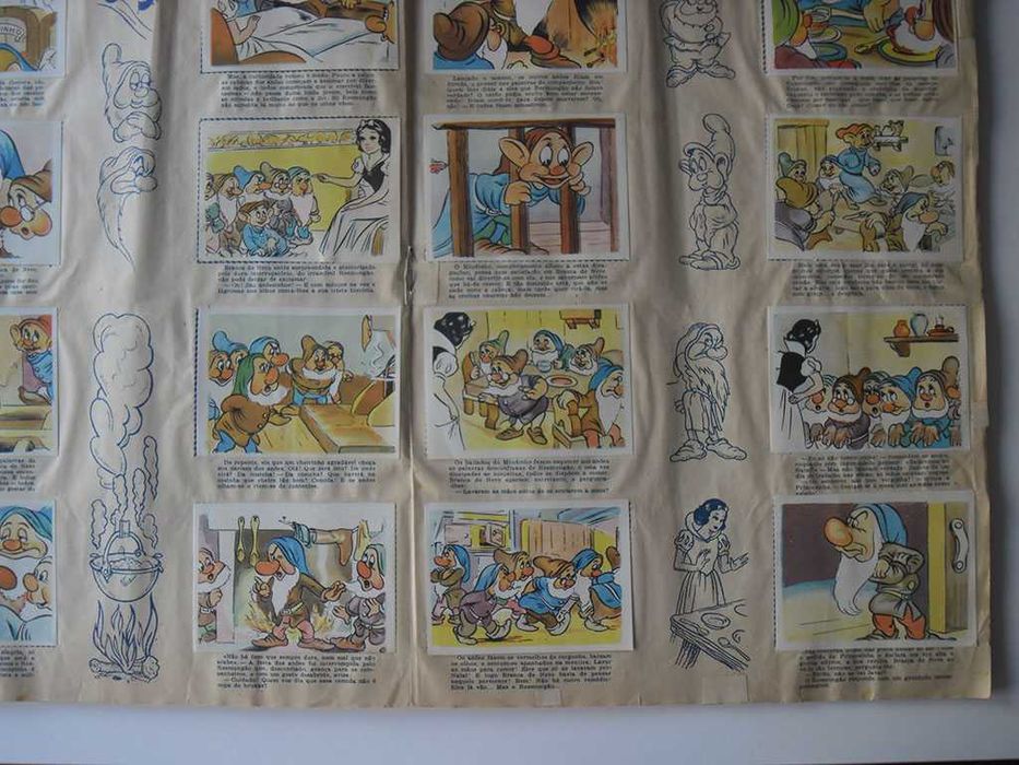 Caderneta Cromos Branca de Neve