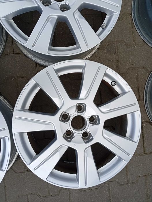 Felgi aluminiowe Audi 5x112 7Jx17 ET42 Nr.149