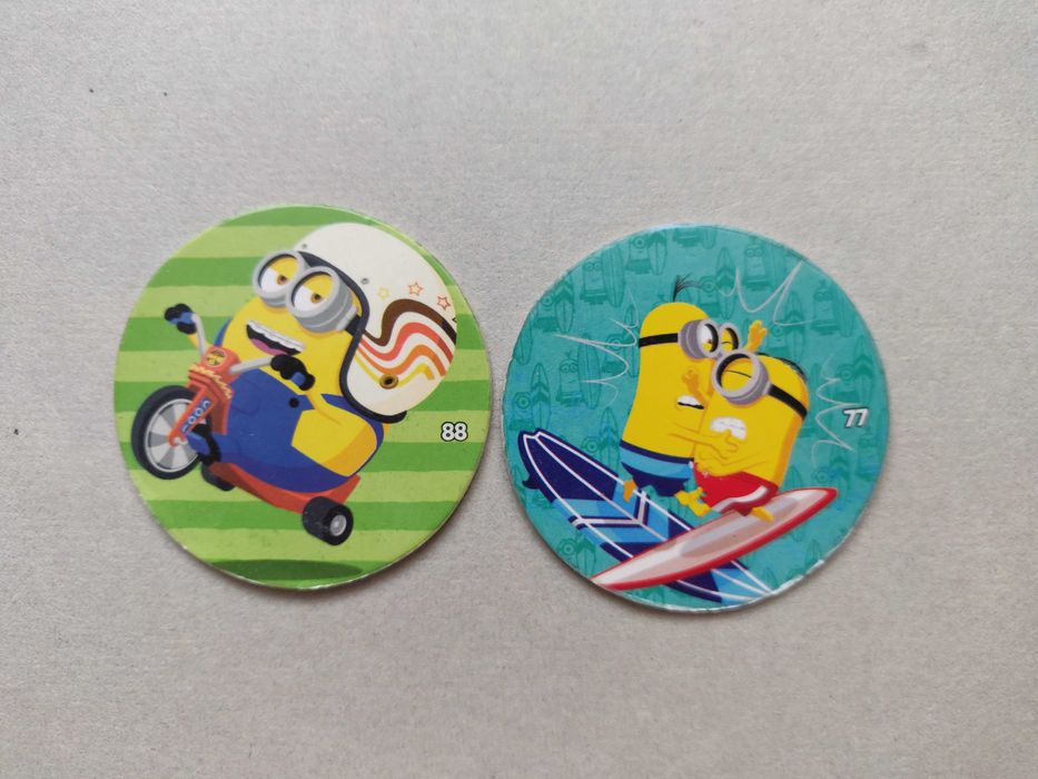 Карточки, фишки, кепсы: Chipicao minions 77,88.
