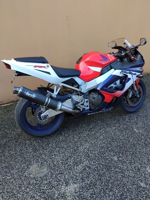 Honda cbr 929 rr 2000