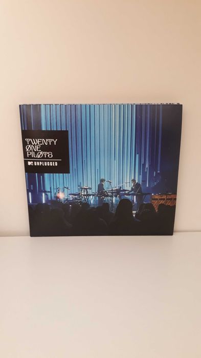 Figuras e CDs: em boa condição a Preço Baixo [Pack > Junto de cada]