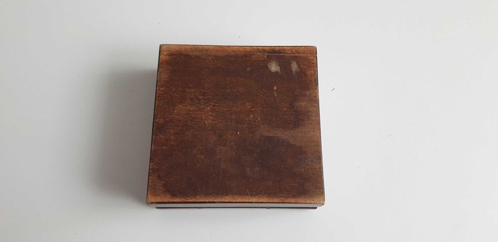 Starocie z Gdyni - Drewno - pudełko