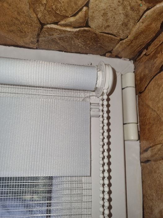 2 rolety zebra dzień noc Biała