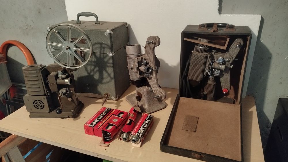 Máquinas projectar vintage e filmar 8mm