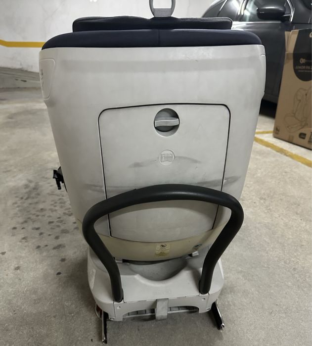 Cadeira auto marca Romer