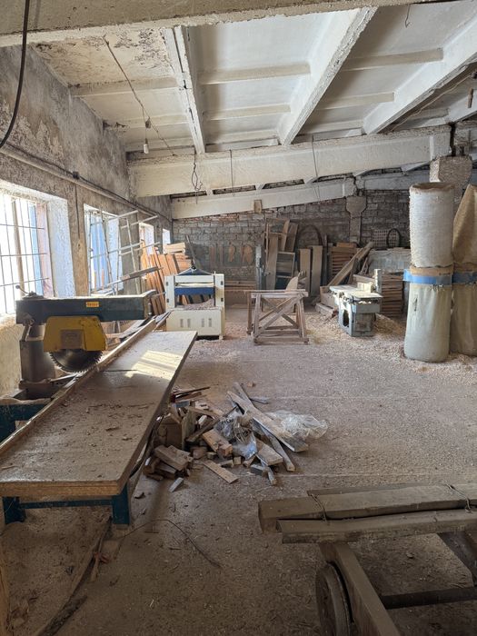 Меблеве виробництво