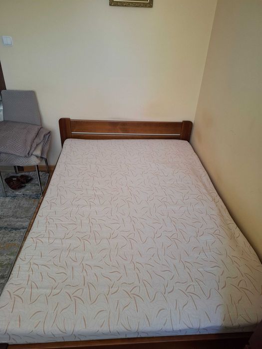 Materac 140x200 używany