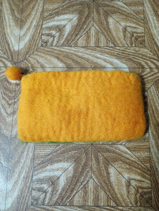 Шерстяний гаманець пенал