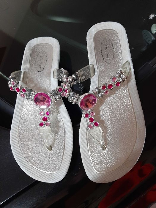 Chinelos Femininos Rosa e Branco 35/36