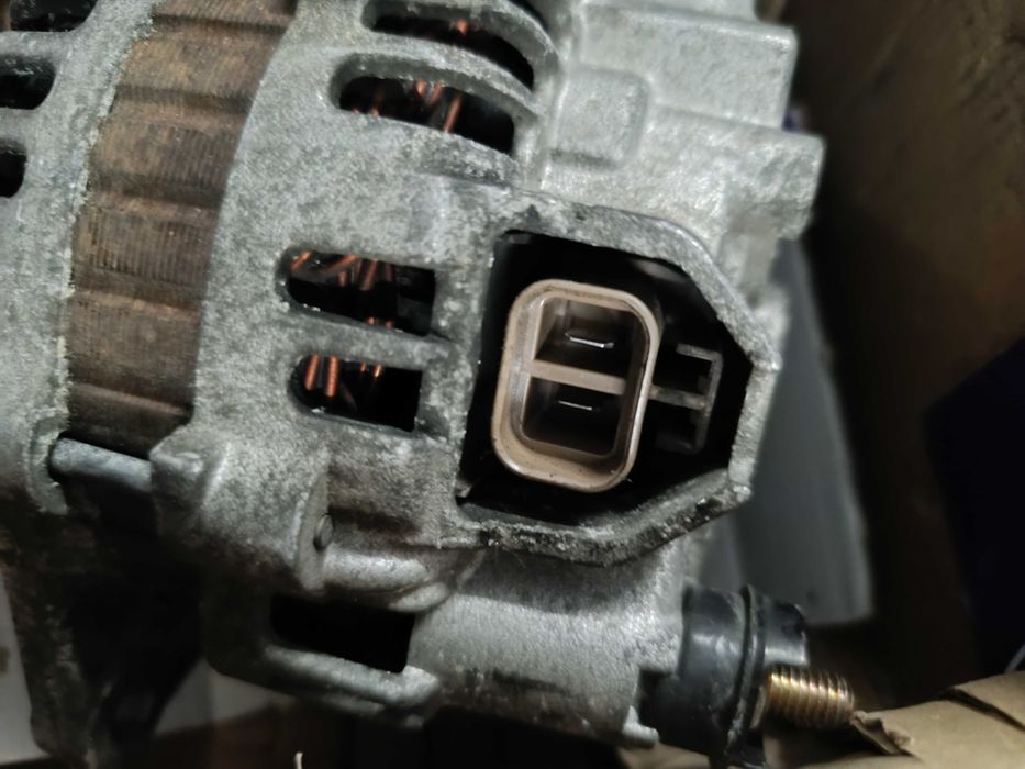Alternador Mazda