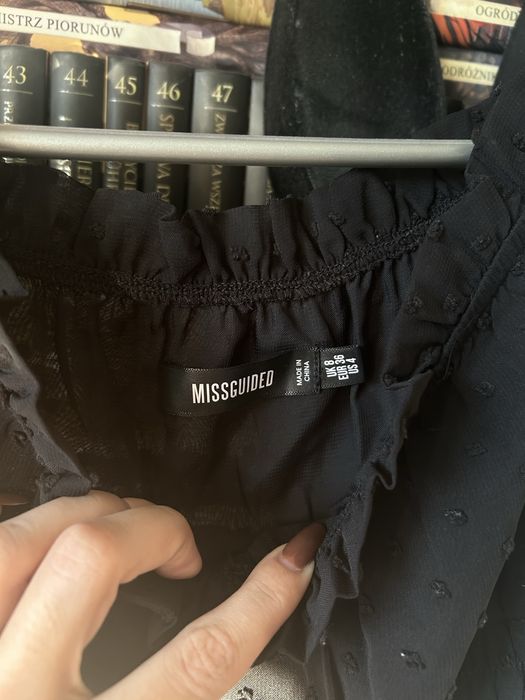 Czarny kombinezon missguided 36 plumeti