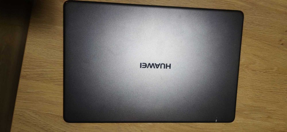 Klapa Huawei MateBook D 15.6" i5-8250U