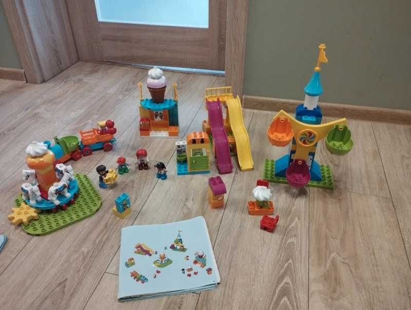 LEGO Duplo Wesołe miasteczko