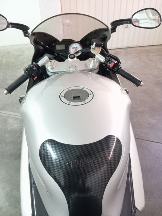 Triumph daytona 955i