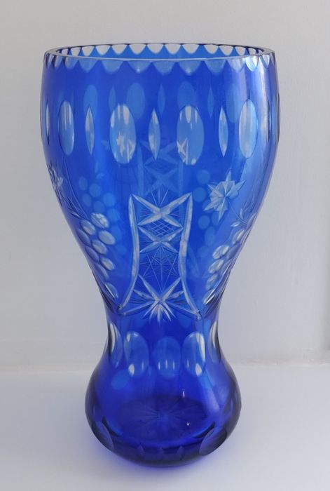 Wazon kryształ szkło kryształowe 2-warstwowe 25 cm niebieski kobaltowy głęboki kobalt  PRL kolekcjonerski