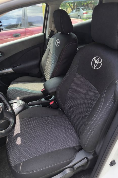 Авточохли  Toyota Avensis/ Rav4/Prado/Corolla/Camry/Auris/Yaris/Prius