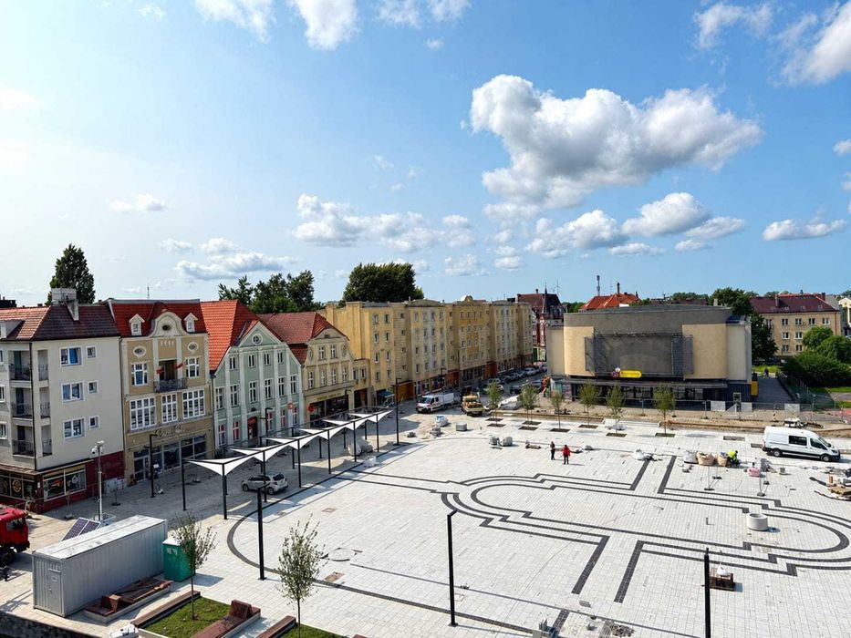 Mieszkanie 4pokoje 60m2 z pięknym widokiem i dużym balkonem .