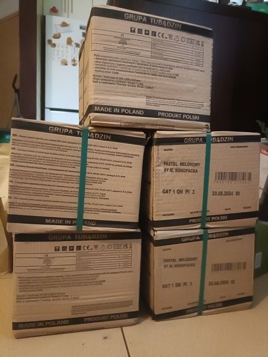 Glazura ceramiczna TUBADZIN