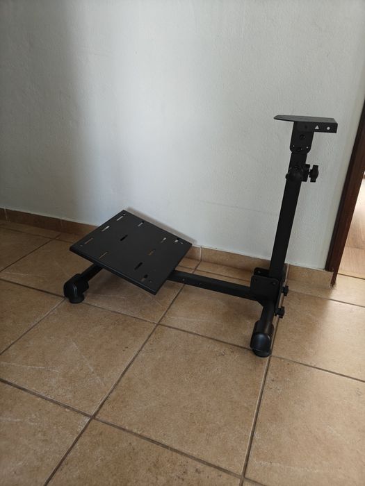 Suporte volante e pedais gaming