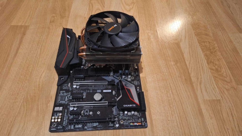 I7 9700k + RAM 32gb + Z390 Gigabyte Gaming Sli + Chłodzenie Kraków