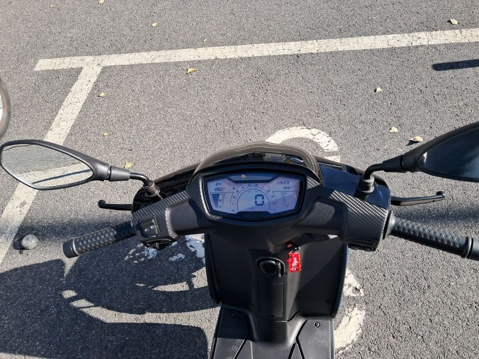 Scooter Aprilia SR 125 08/2026