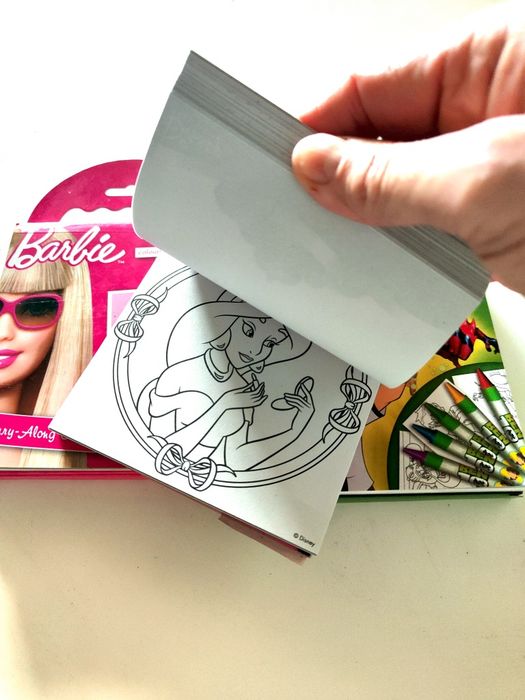 Set de Colorir Princesas / Barbie / Ben 10 (2,50 cada para todos)