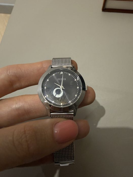 Годинник  оригінал Guess