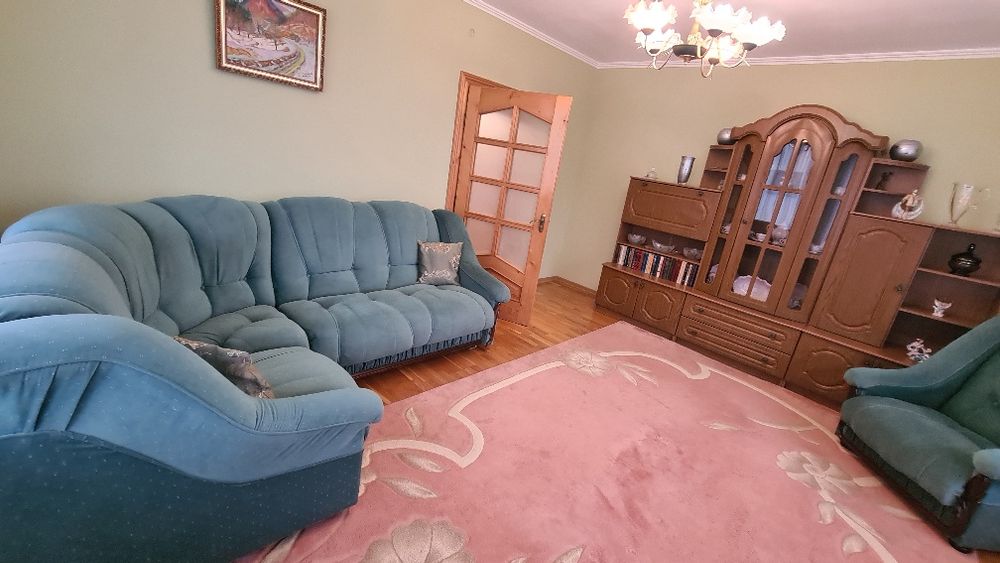 Здається в оренду Будинок у зеленому  р-ні неподалік від гот Європа