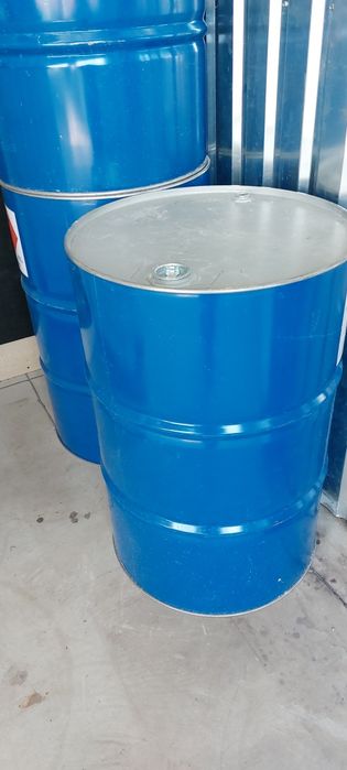 Бочка металева 200л, 25л, та куби 1000л.