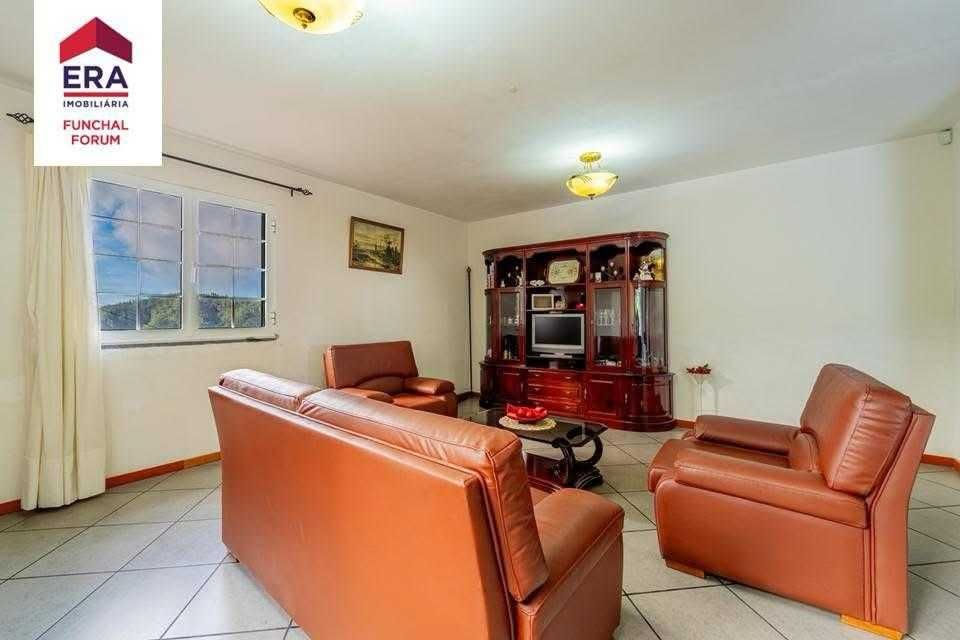 Conjunto sofá + 2 cadeirões