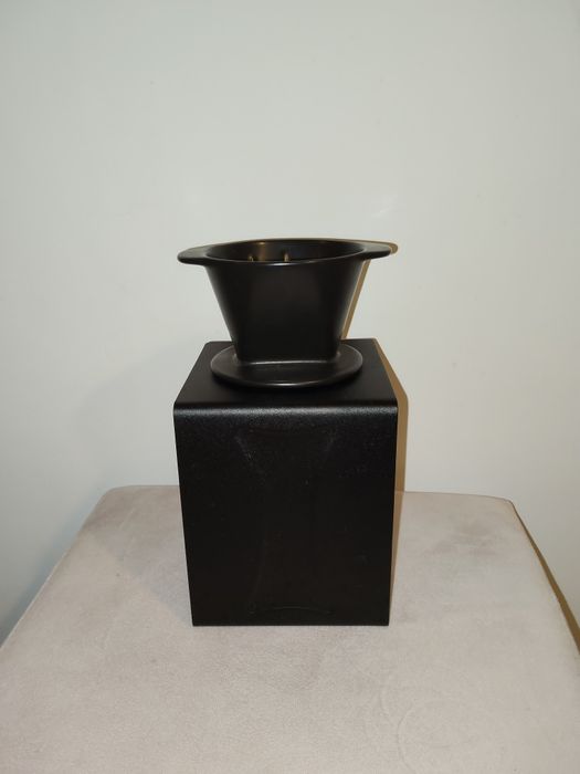 Dripper ceramiczny że stacją stojak zaparzacz